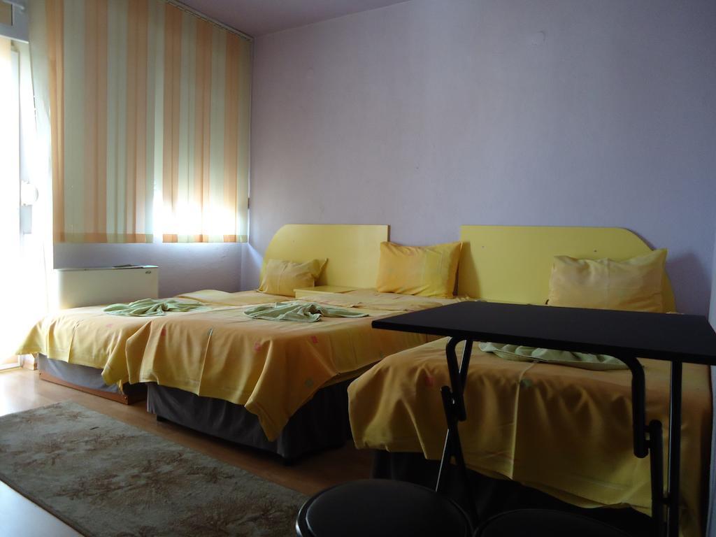 Dionis Hotel Petrič Camera foto