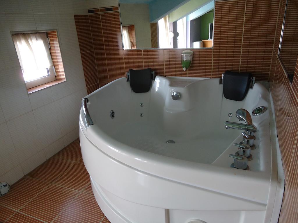 Dionis Hotel Petrič Camera foto