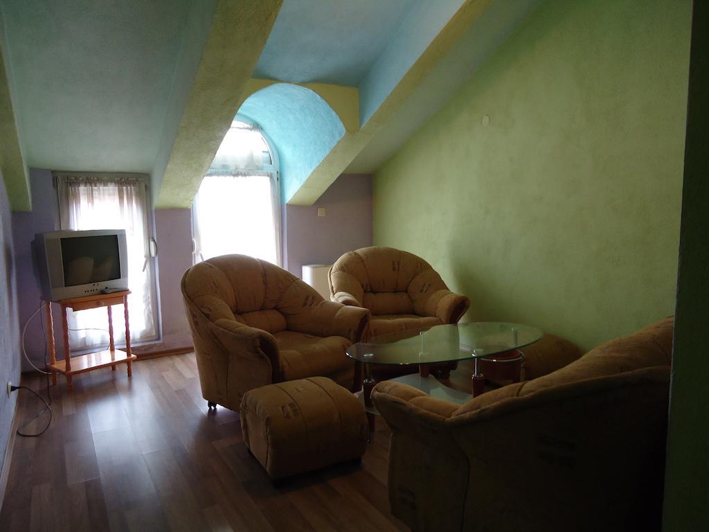 Dionis Hotel Petrič Camera foto