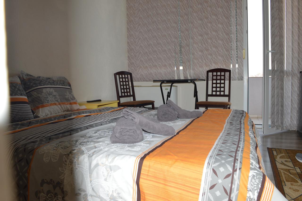 Dionis Hotel Petrič Esterno foto